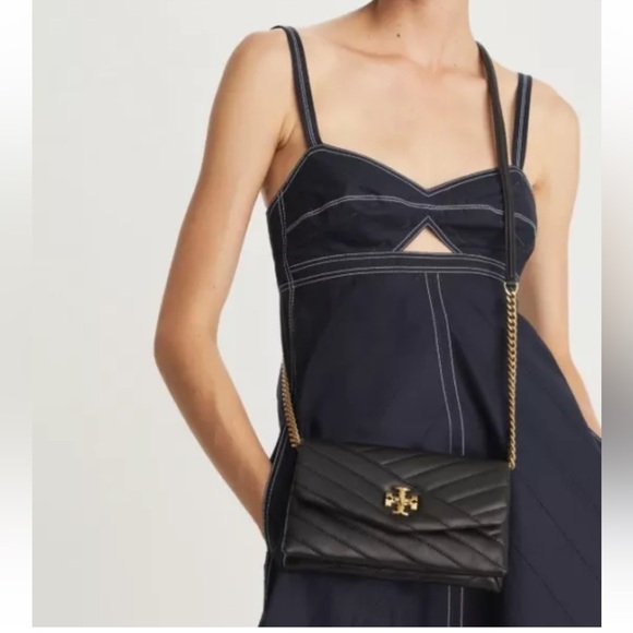 NWOT Tory Burch Kira Chevron Chain Wallet Black Crossbody Purse with Chain Strap - Picture 2 of 13
